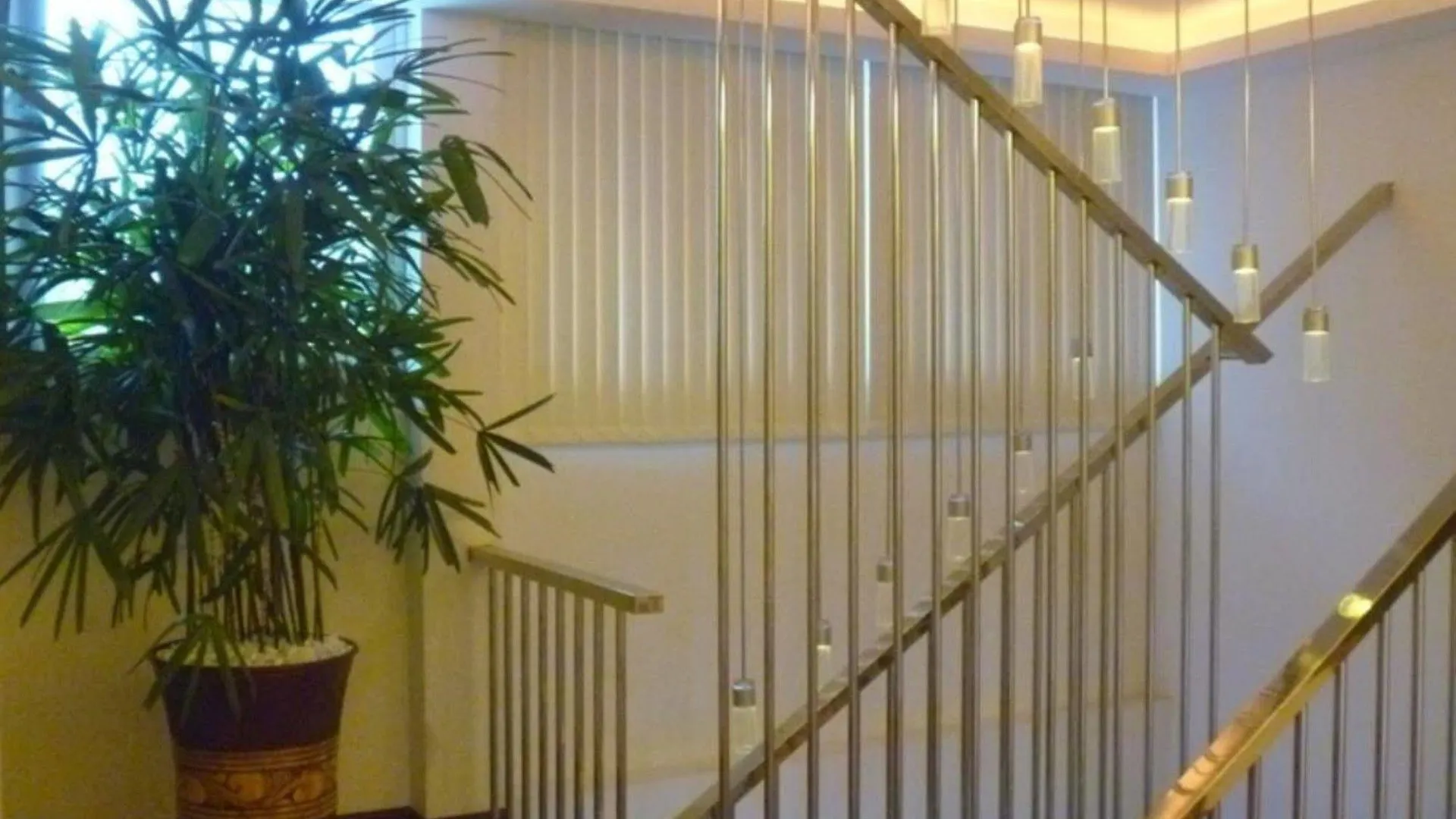 Golden Silk Road Hotel Yangon