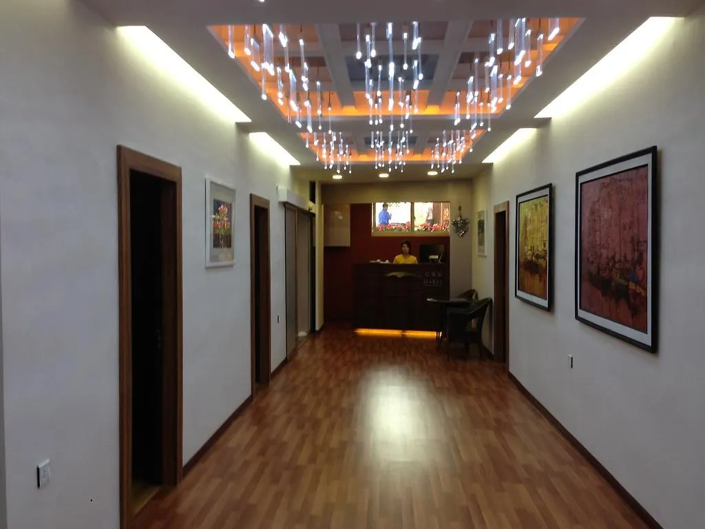 Golden Silk Road Hotel يانغون